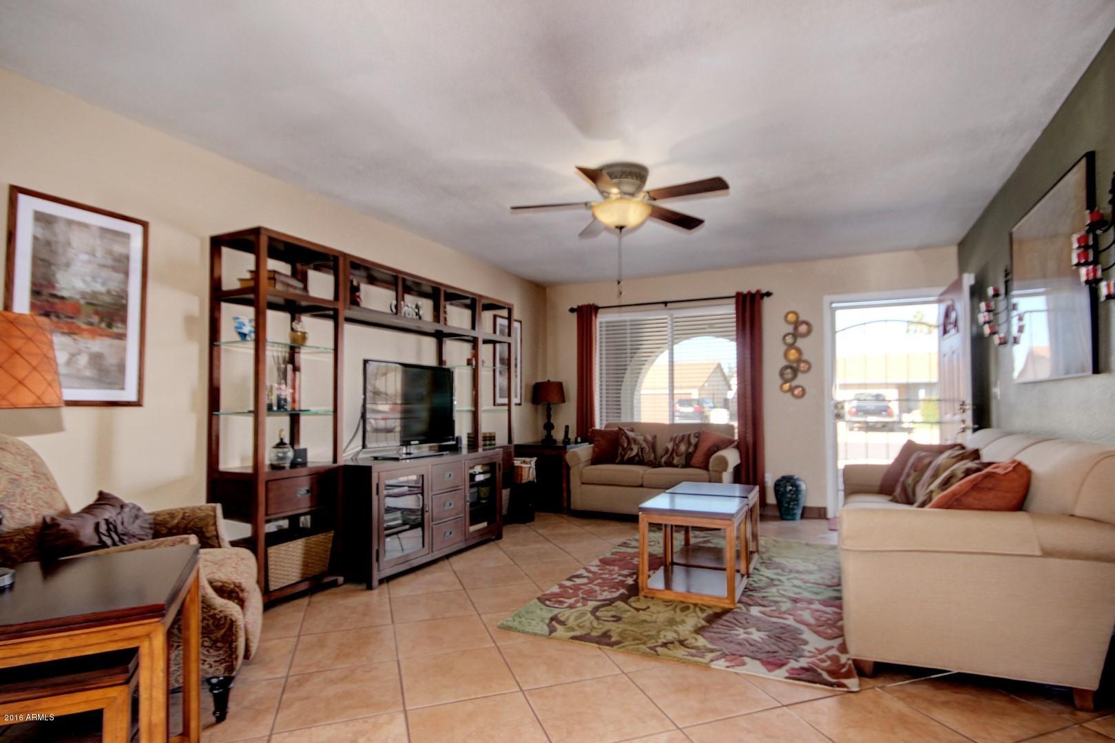 4437 East Wayland Road Phoenix, AZ 85040 - Photo 5 of 25 0006-Wayland (2)