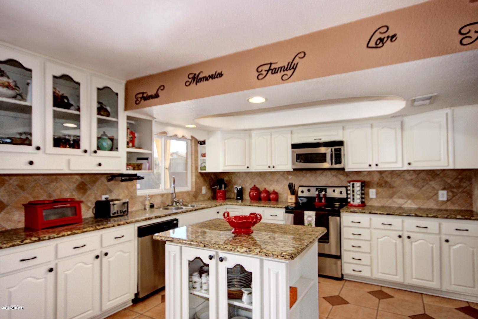 4437 East Wayland Road Phoenix, AZ 85040 - Photo 7 of 25 0008-Wayland (4)