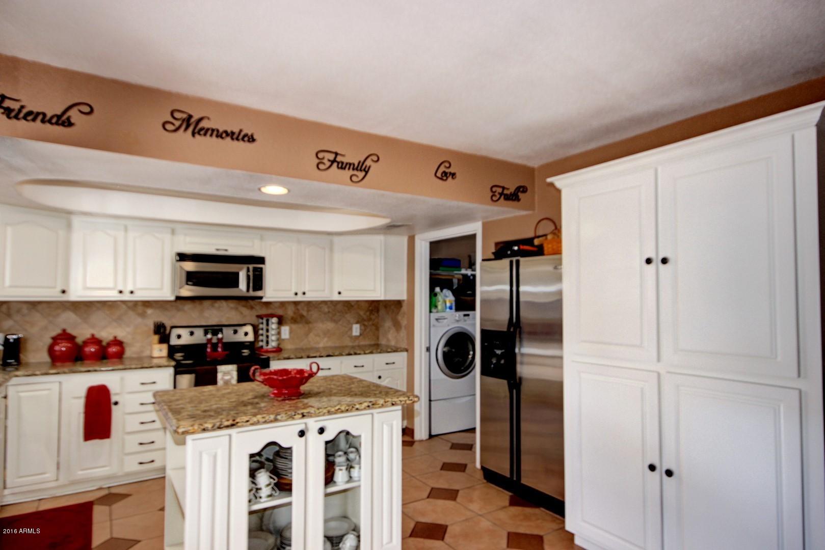 4437 East Wayland Road Phoenix, AZ 85040 - Photo 8 of 25 0009-Wayland (5)