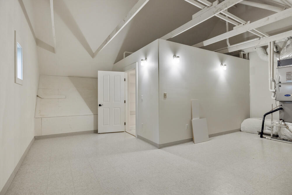 11944 Kestrel Road Klamath Falls, OR 97601 - Photo 71 of 121 Level 2 Storage
