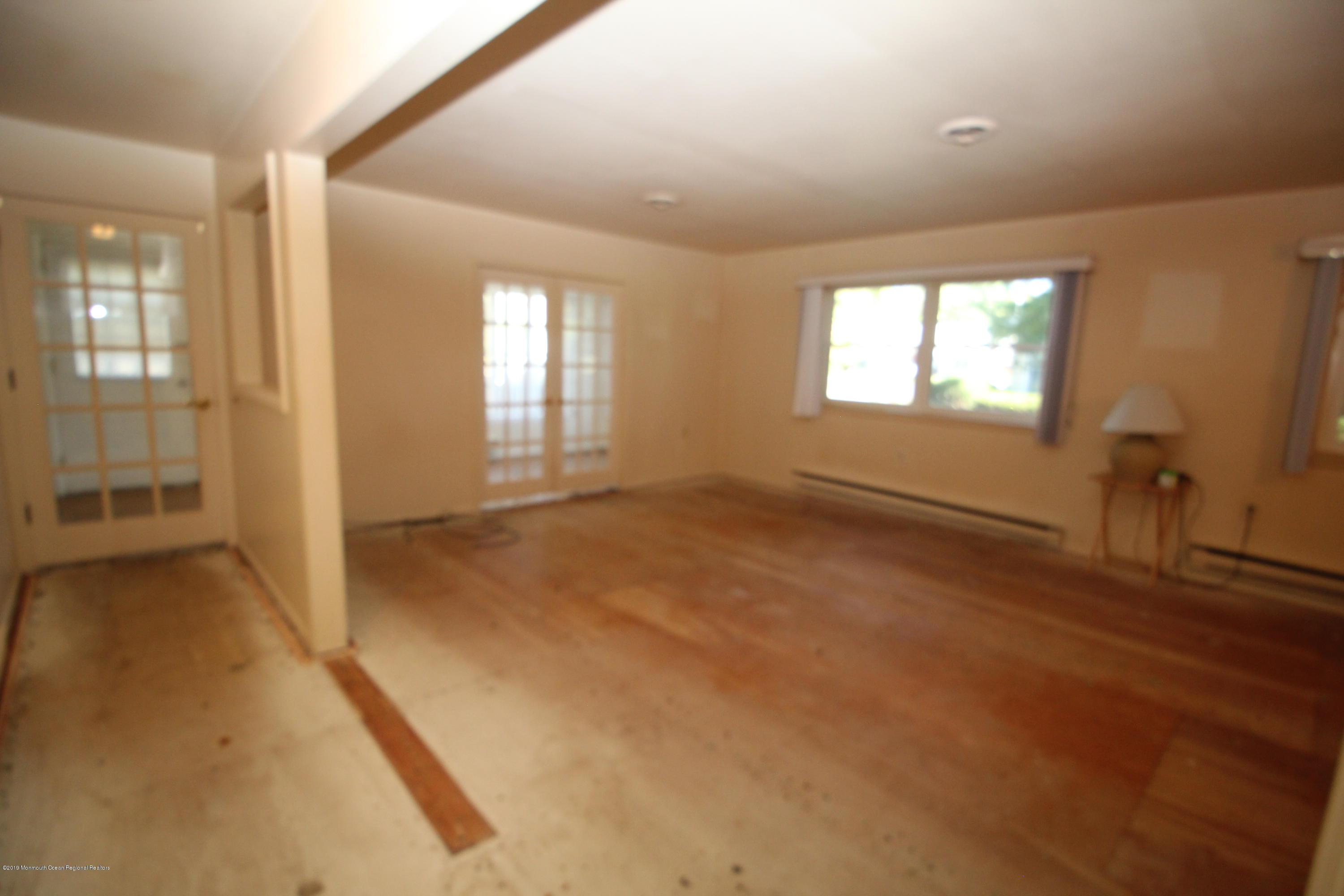 4 Mason Lane, Unit A Whiting, NJ 08759 - Photo 5 of 15 5 LR