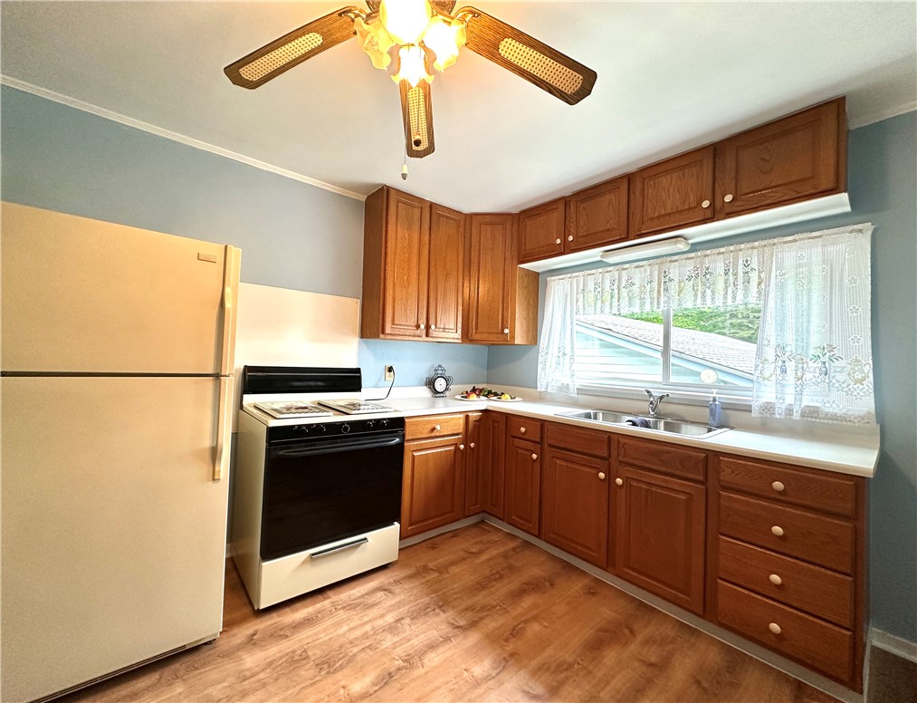 47 Maple Street, Unit 101 Addison, NY 14801 - Photo 12 of 35 Apt 102 Kitchen
