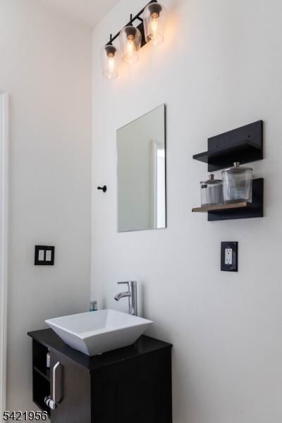 126 Ridge Avenue Bloomfield, NJ 07003 - Photo 18 of 46