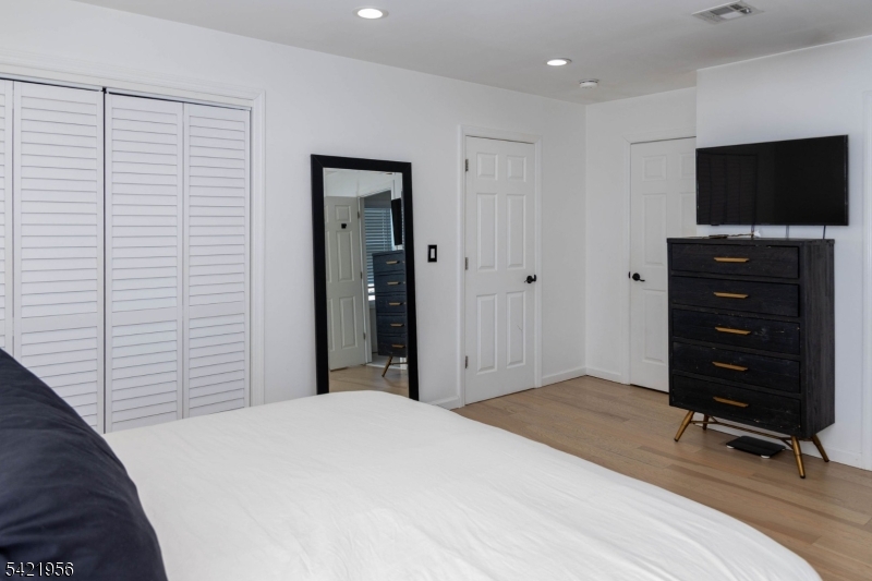 126 Ridge Avenue Bloomfield, NJ 07003 - Photo 21 of 46