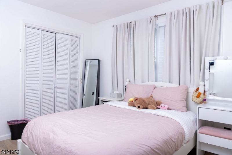 126 Ridge Avenue Bloomfield, NJ 07003 - Photo 28 of 46