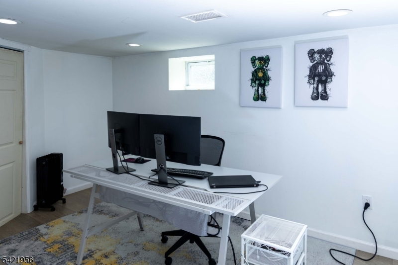 126 Ridge Avenue Bloomfield, NJ 07003 - Photo 35 of 46