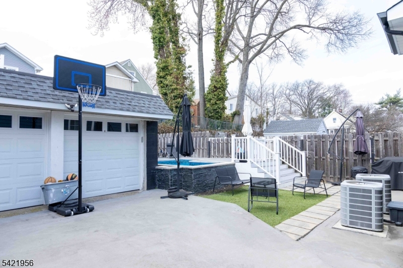 126 Ridge Avenue Bloomfield, NJ 07003 - Photo 39 of 46