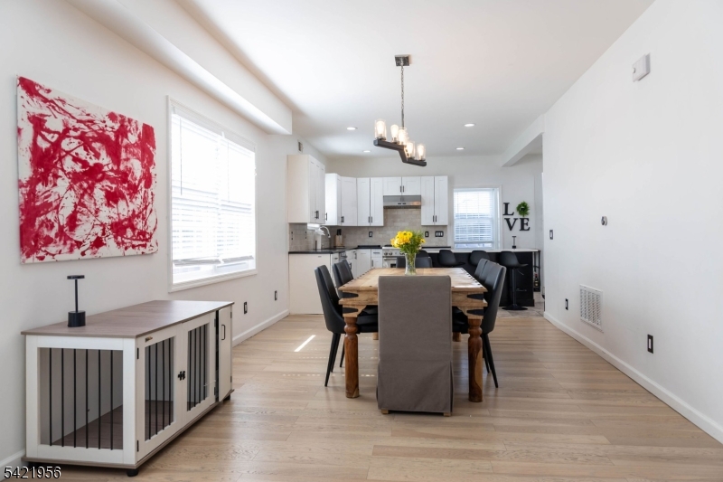 126 Ridge Avenue Bloomfield, NJ 07003 - Photo 6 of 46