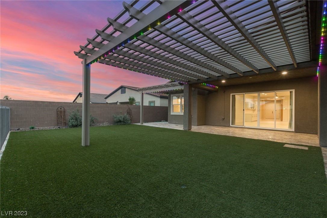 7036 Arabian Ridge Street Las Vegas, NV 89131 - Photo 40 of 92