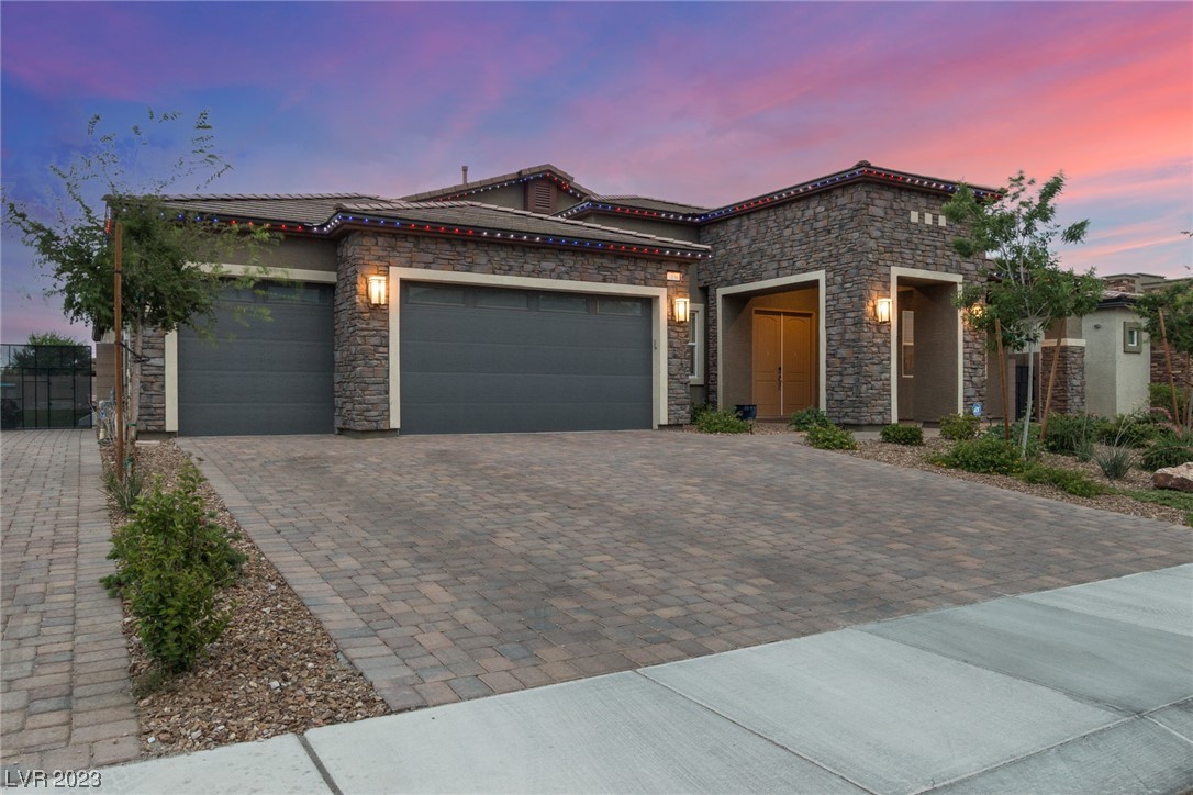7036 Arabian Ridge Street Las Vegas, NV 89131 - Photo 4 of 92