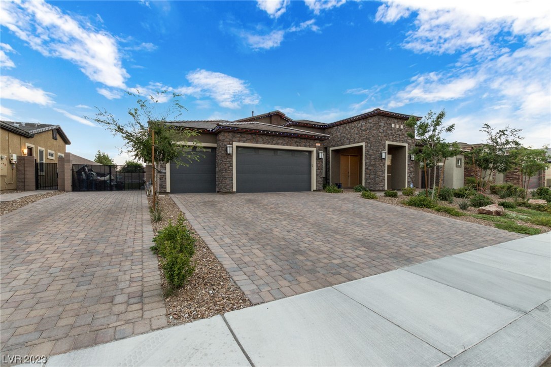 7036 Arabian Ridge Street Las Vegas, NV 89131 - Photo 8 of 92