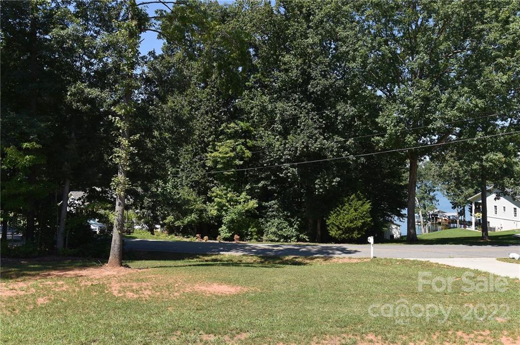 7875 Bankhead Road Denver, NC 28037 - Photo 3 of 37 Gallery Image 3