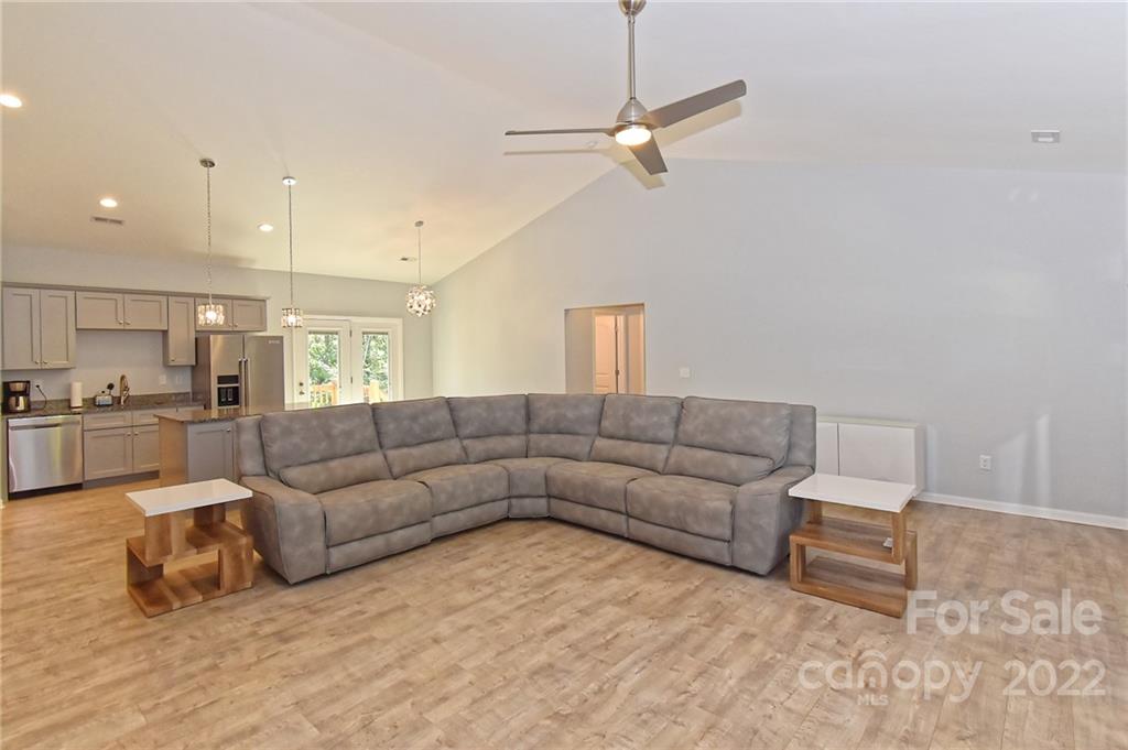 7875 Bankhead Road Denver, NC 28037 - Photo 6 of 37 Gallery Image 6
