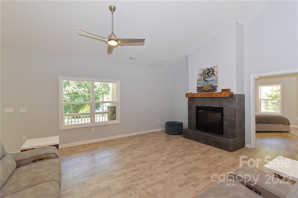 7875 Bankhead Road Denver, NC 28037 - Photo 8 of 37 Gallery Image 8