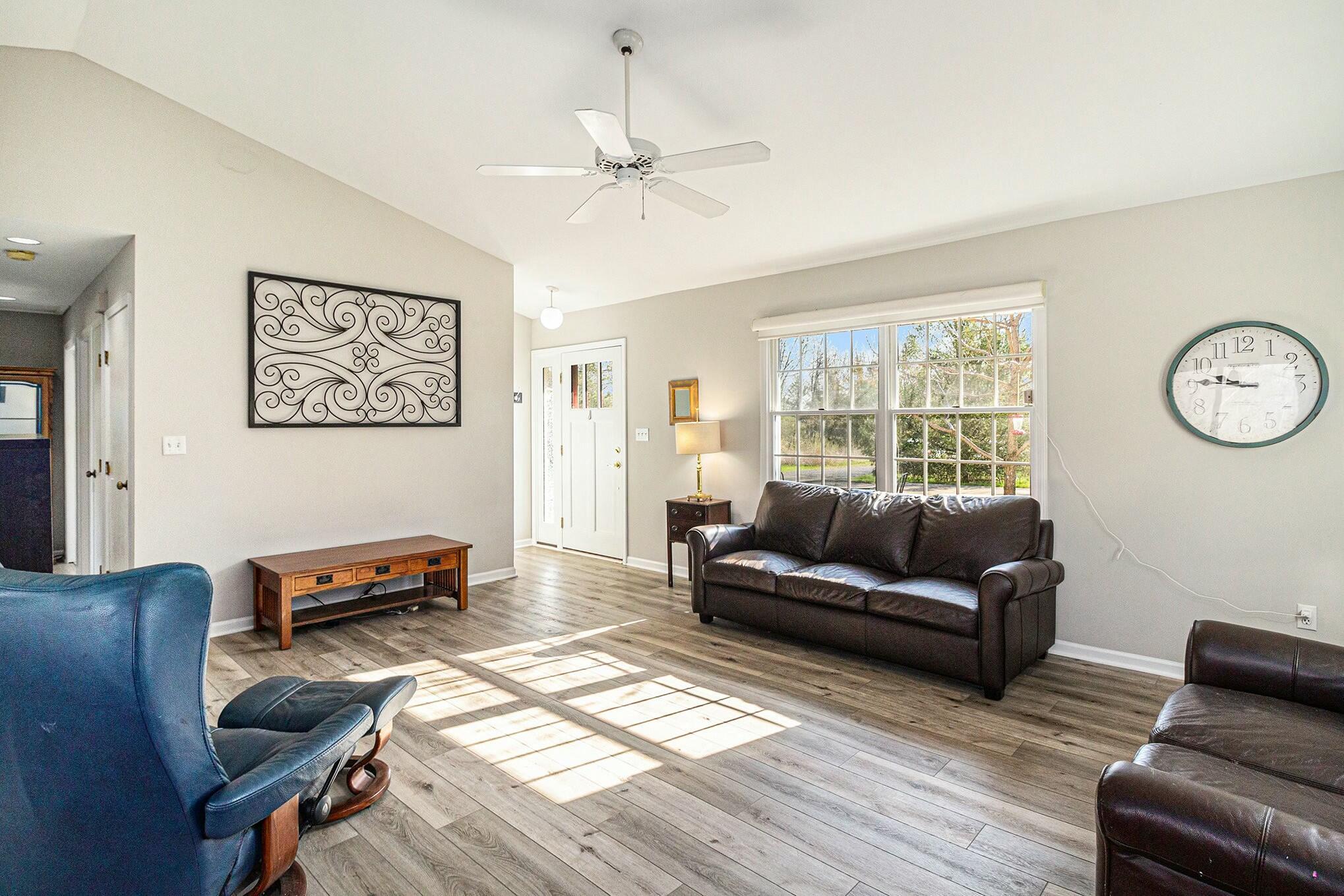 4262 Mushbach Road Chelsea, MI 48118 - Photo 6 of 29 tempImage4cIAUa
