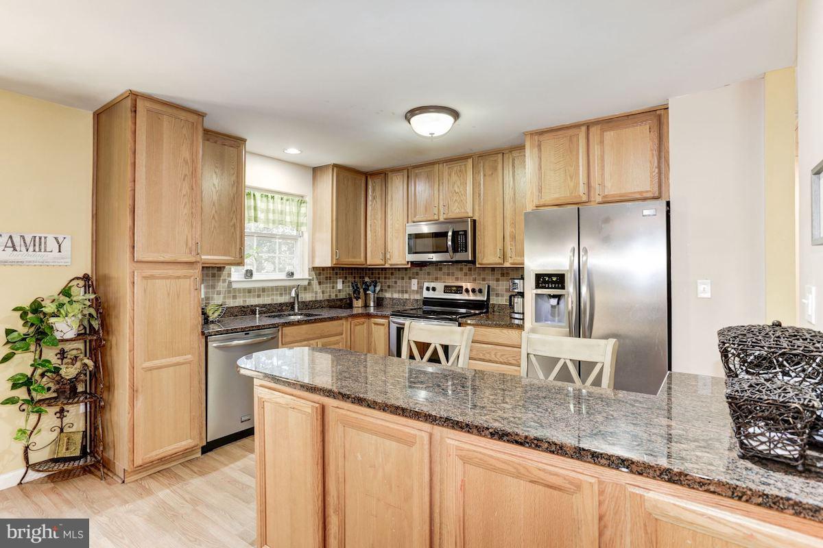 411 Kyle Road Crownsville, MD 21032 - Photo 11 of 78 Kitchen