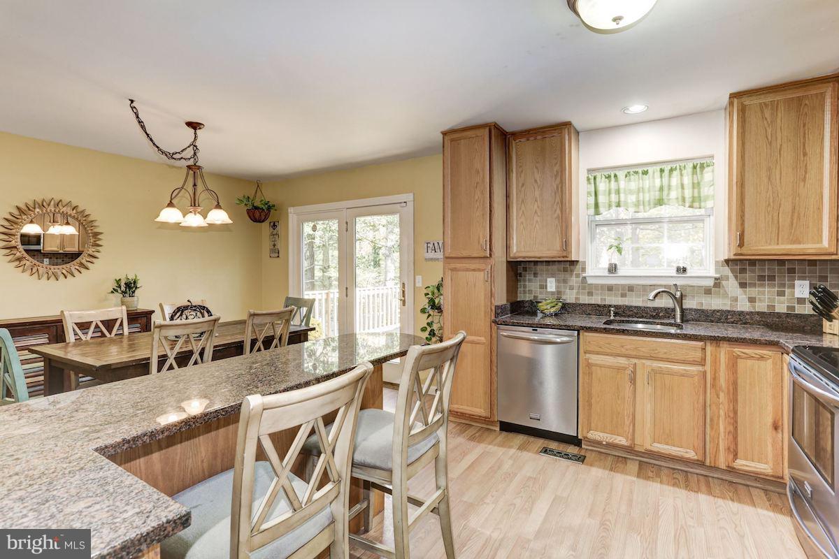 411 Kyle Road Crownsville, MD 21032 - Photo 13 of 78 Kitchen