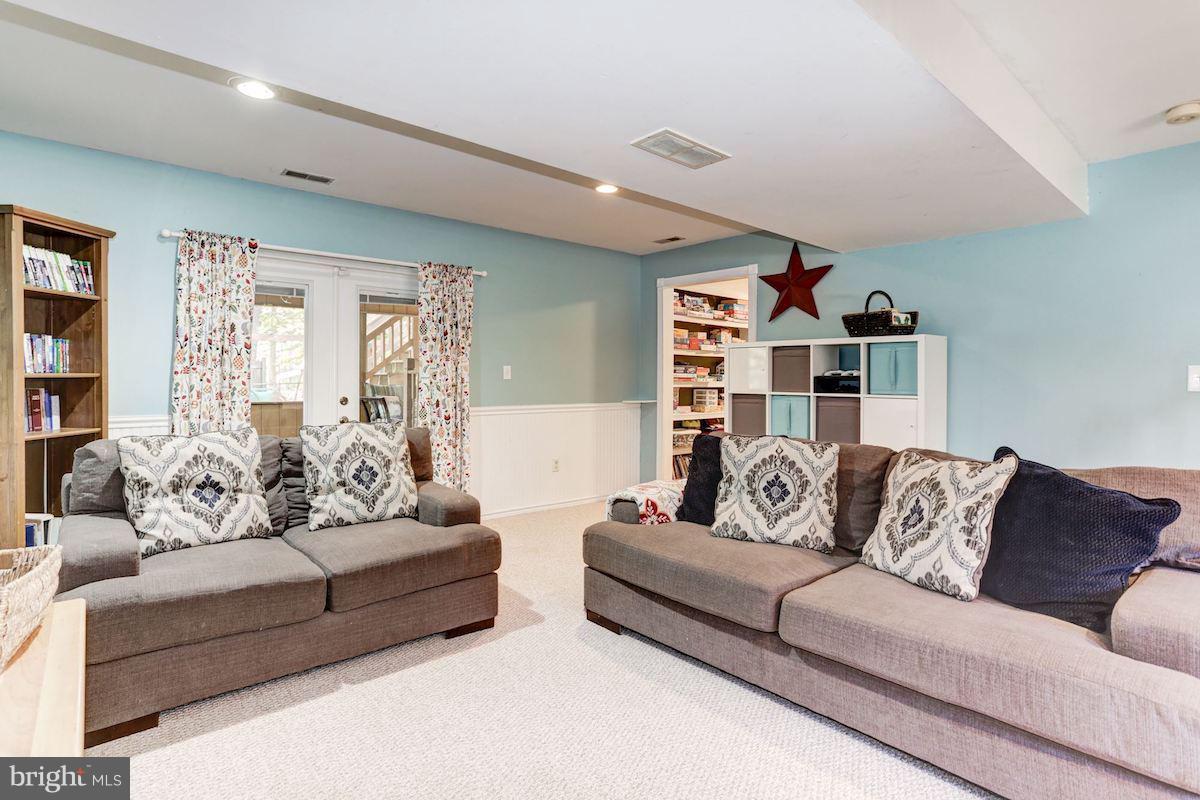 411 Kyle Road Crownsville, MD 21032 - Photo 28 of 78 Family Room