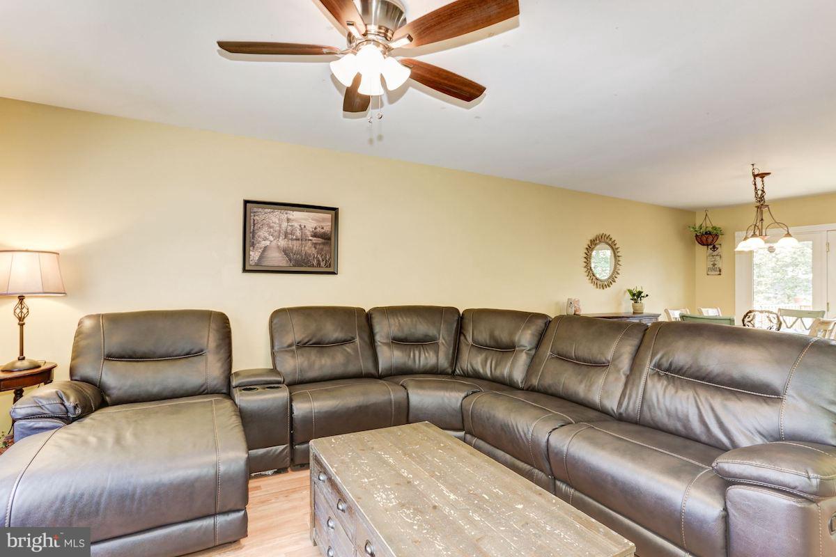 411 Kyle Road Crownsville, MD 21032 - Photo 59 of 78 Living Room