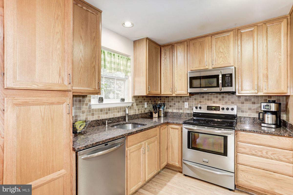 411 Kyle Road Crownsville, MD 21032 - Photo 60 of 78 Kitchen