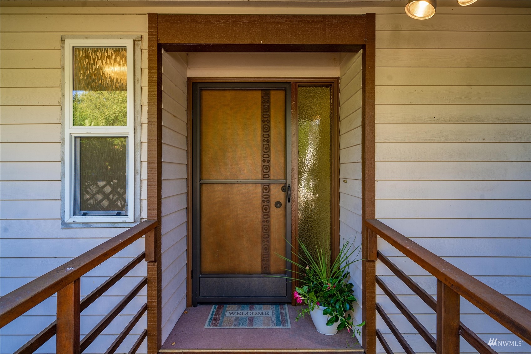 30807 26th Avenue Southwest Federal Way, WA 98023 - Photo 12 of 40 a view of a balcony
