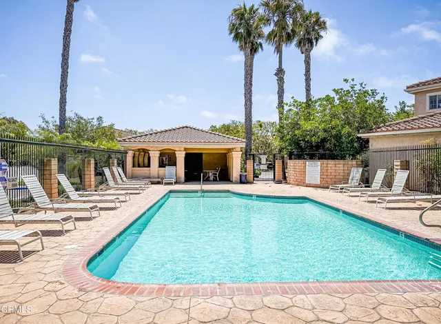 $399,900 | 2016 Blackberry Circle, Oxnard, CA 93036