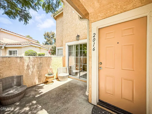 $399,900 | 2016 Blackberry Circle, Oxnard, CA 93036