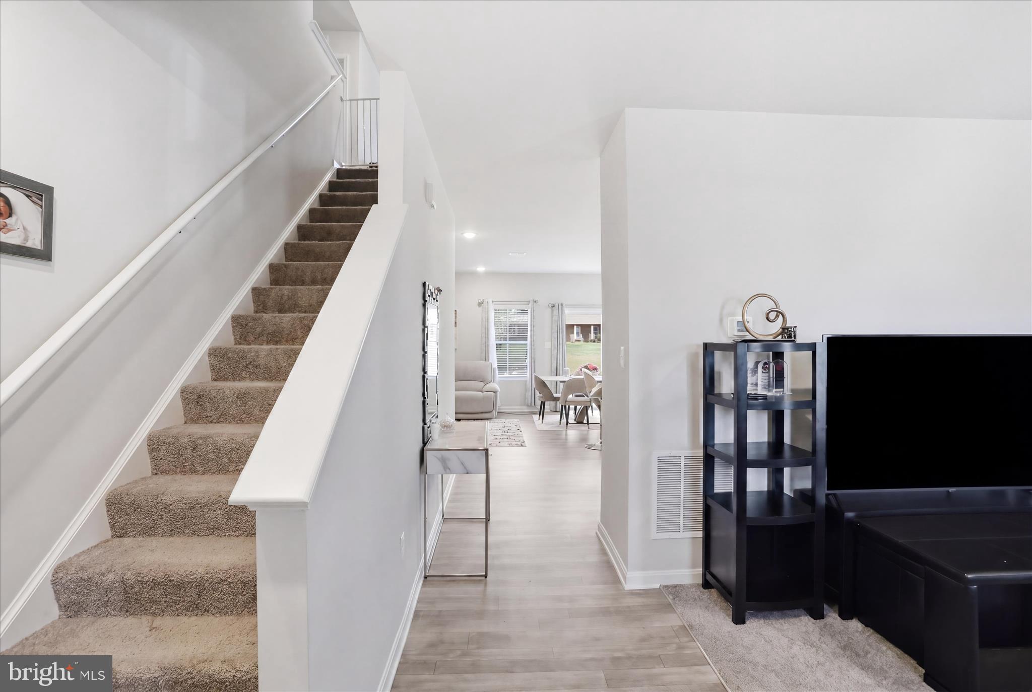 144 Scoter Road Hedgesville, WV 25427 - Photo 5 of 22 Bright & Airy Open Concept Living