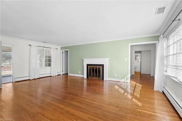 $2,600 | 221 West Avondale Drive, Greensboro, NC 27403