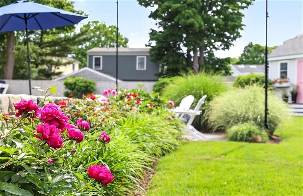 50 Kimball Beach Road Hingham, MA 02043 - Photo 4 of 40