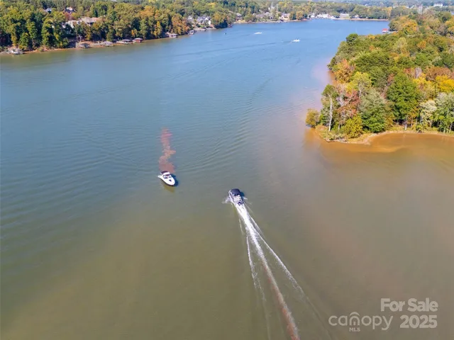 $1,175,000 | 5129 Watermead Lane, Belmont, NC 28012