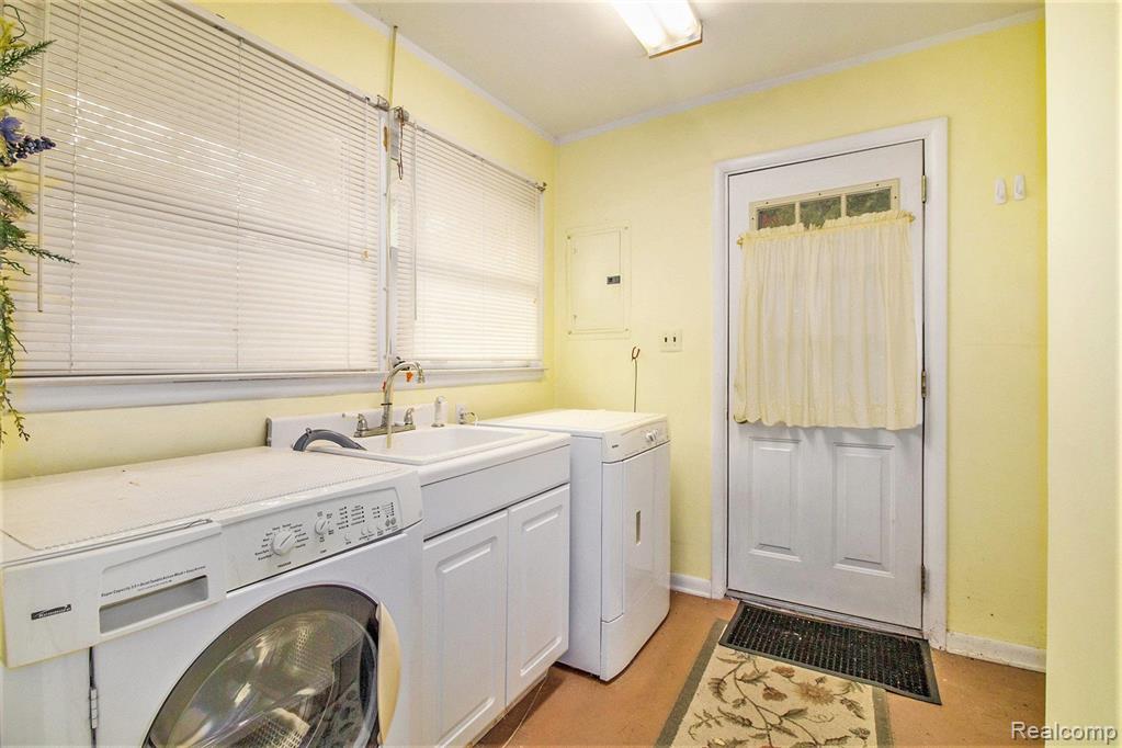 5730 Burnham Road Bloomfield Hills, MI 48301 - Photo 19 of 22