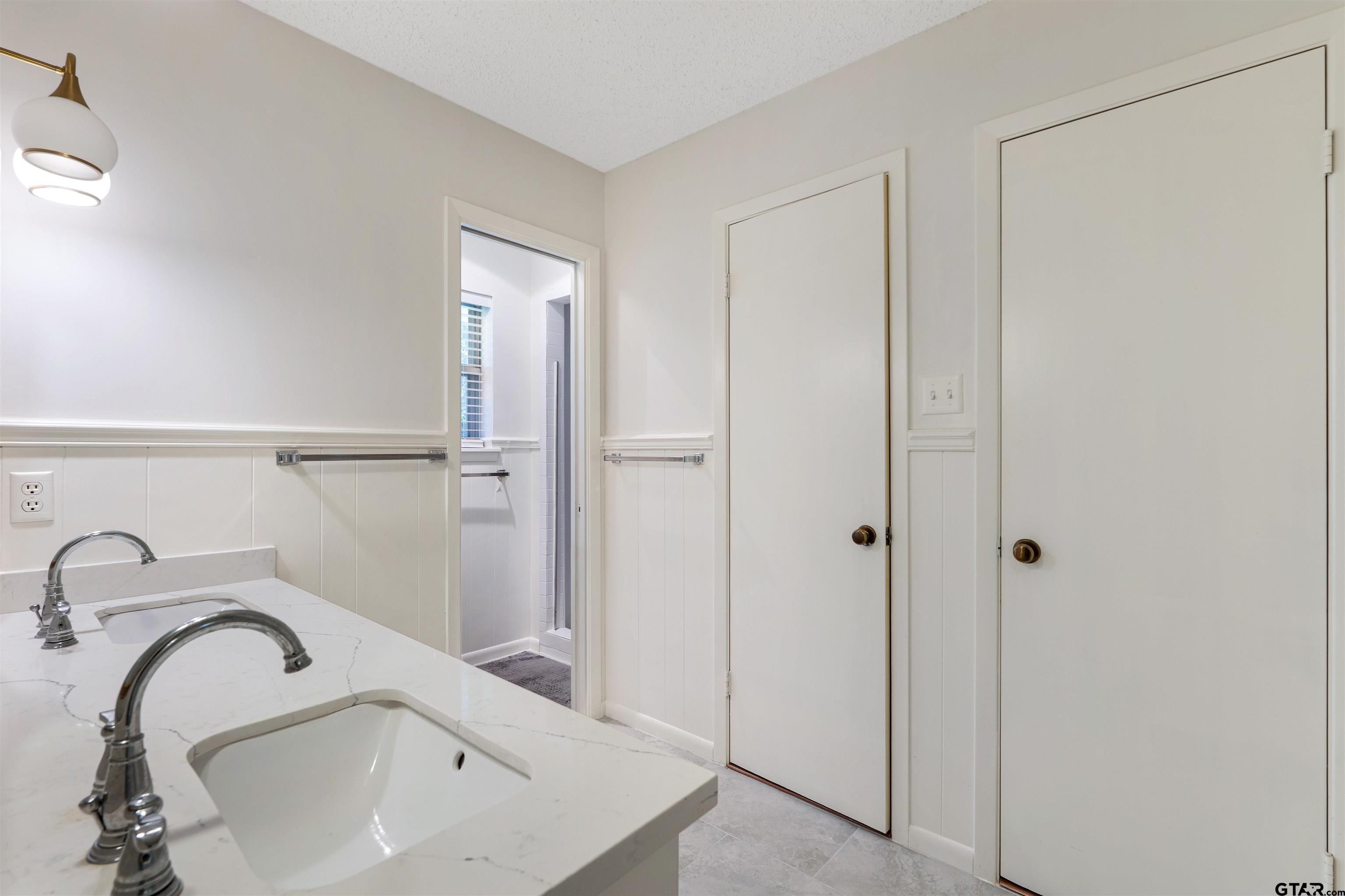 9096 Cox Road Flint, TX 75762 - Photo 13 of 32 Gallery Image 13