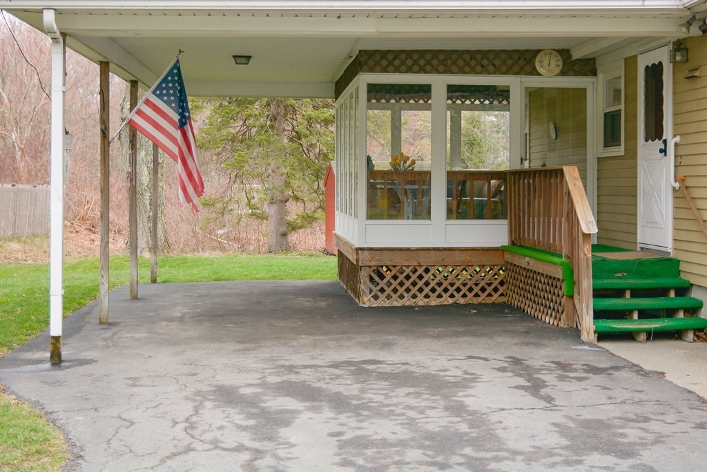 22 Fairview Road Lunenburg, MA 01462 - Photo 3 of 23 Gallery Image 3