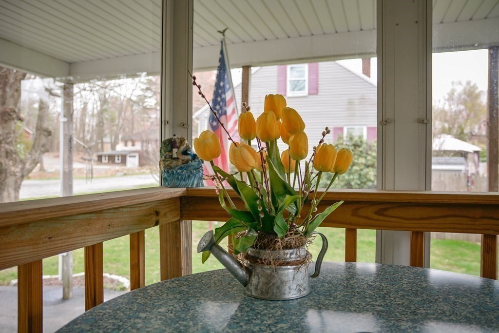 22 Fairview Road Lunenburg, MA 01462 - Photo 5 of 23 Gallery Image 5