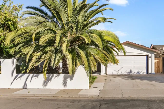 $499,000 | 8169 Valley Green Drive, Sacramento, CA 95823