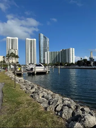 $2,190 | 400 Kings Point Drive, Unit 627, Sunny Isles Beach, FL 33160