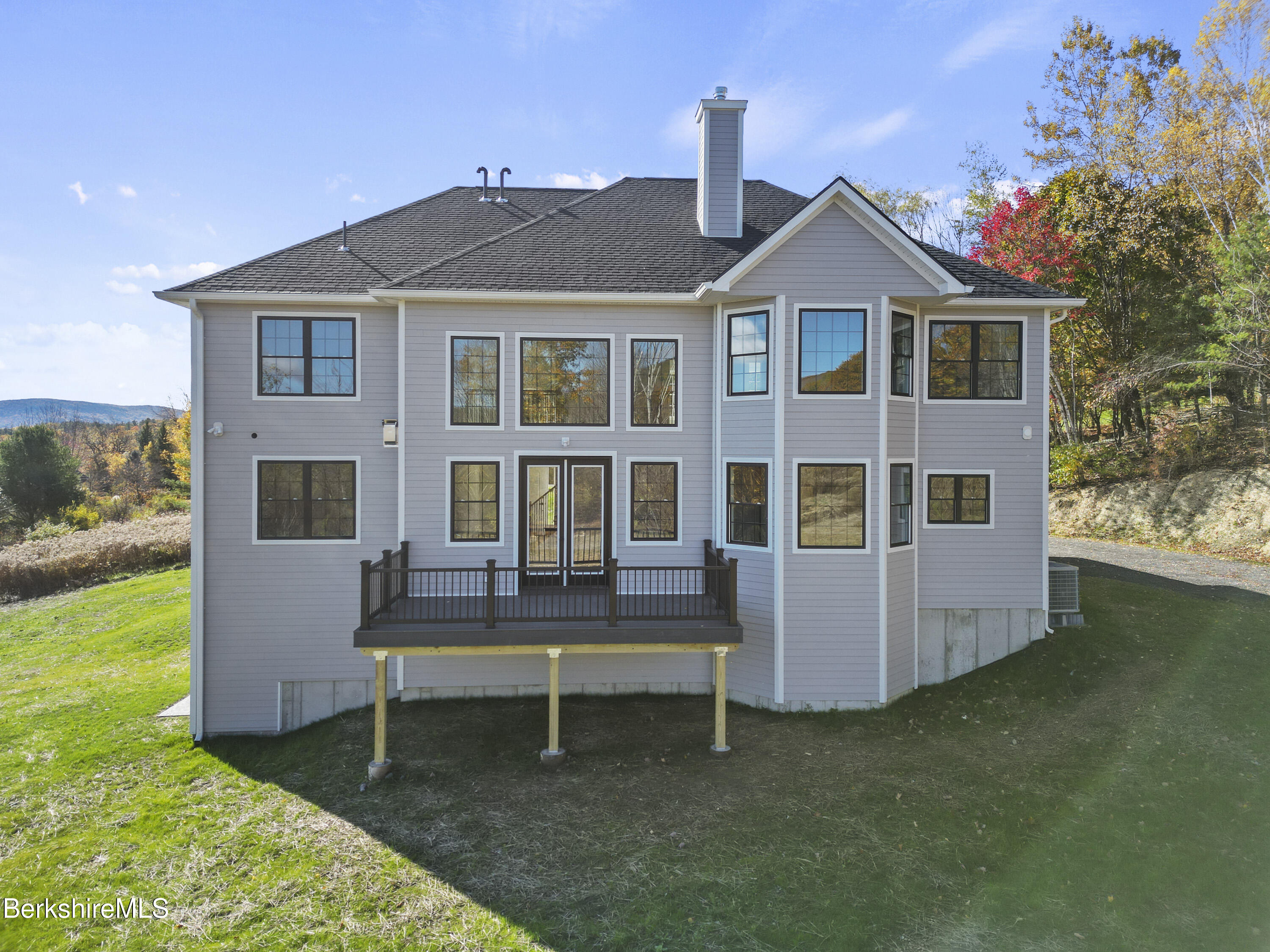 8 Northbrook Lane Pittsfield, MA 01201 - Photo 4 of 90 905 Aerial View
