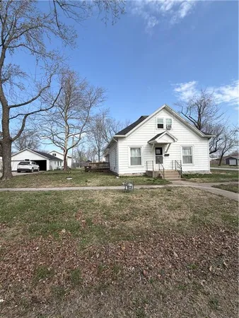 $108,000 | 1222 Elm Street, Humboldt, KS 66748