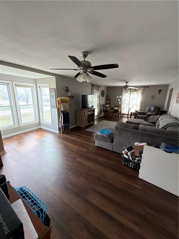 1222 Elm Street Humboldt, KS 66748 - Photo 17 of 21