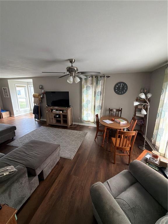 1222 Elm Street Humboldt, KS 66748 - Photo 10 of 21