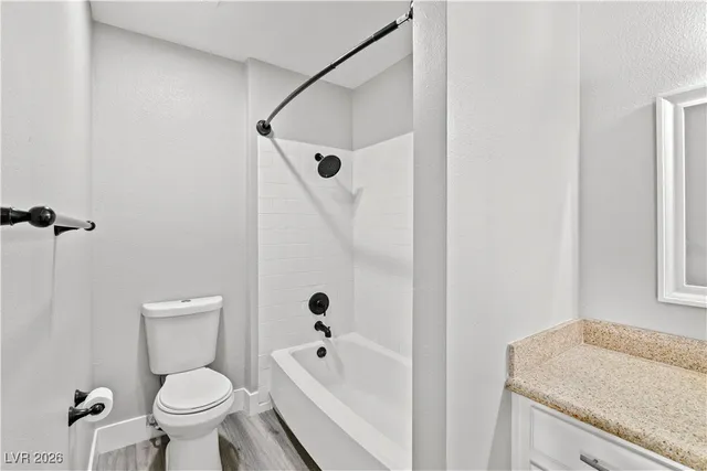 $1,300 | 7100 West Pirates Cove Road, Unit 1042, Las Vegas, NV 89145