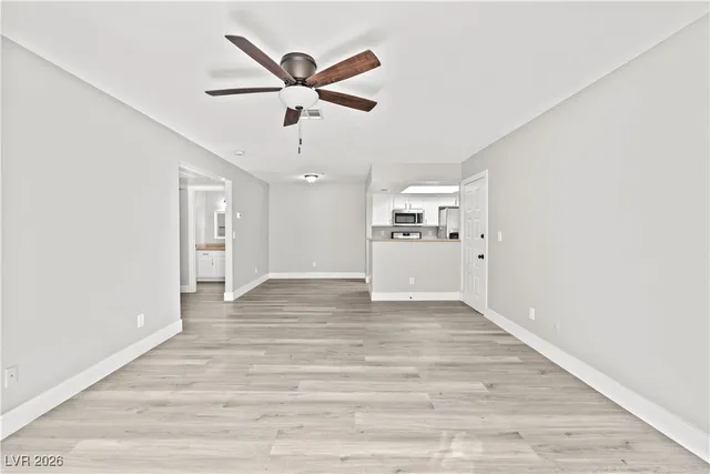 $1,300 | 7100 West Pirates Cove Road, Unit 1042, Las Vegas, NV 89145