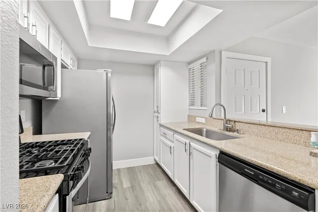 $1,300 | 7100 West Pirates Cove Road, Unit 1042, Las Vegas, NV 89145