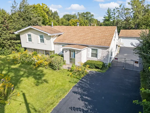 $409,000 | 300 60th Street, Downers Grove, IL 60516