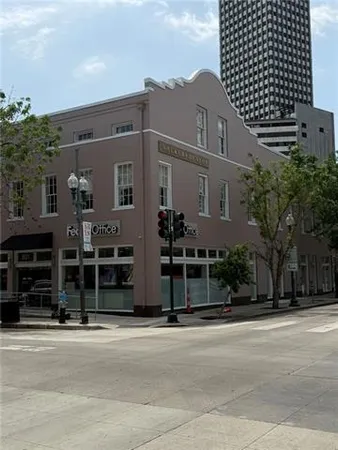 $3,525 | 803 Baronne Street, New Orleans, LA 70113