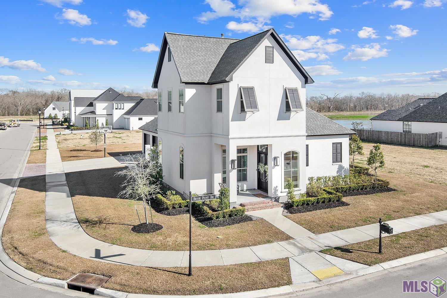 13605 Brook Point Drive Baton Rouge, LA 70810 - Photo 1 of 15 Gallery Image 1