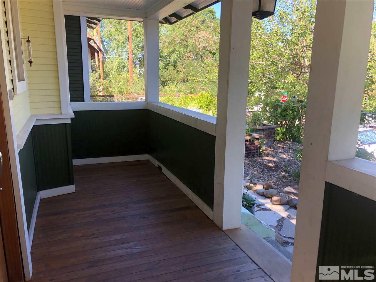 310 Thoma Street Reno, NV 89502 - Photo 5 of 33 Photo 5