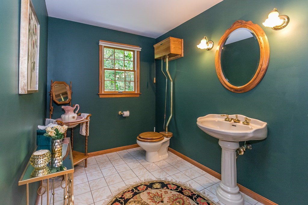 9 Flagg Road Westford, MA 01886 - Photo 15 of 42 Gallery Image 15