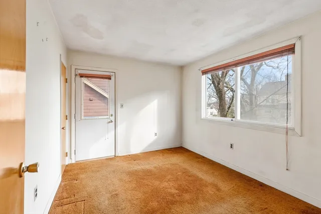 $899,000 | 36 Dundee Road, Arlington, MA 02476